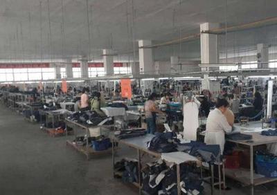 从零开始,一位服装厂创业者的致富经历